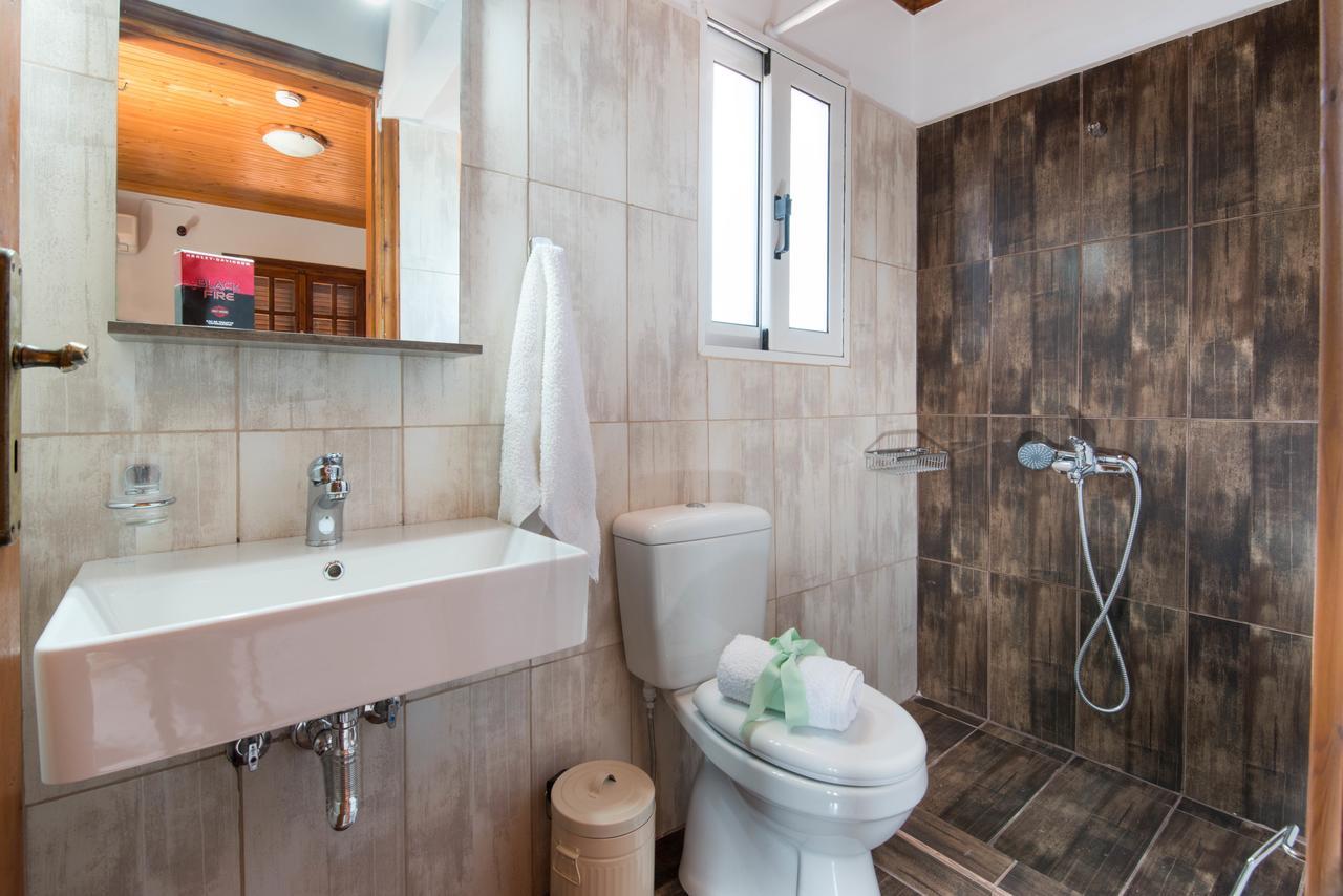 Agrielia Villa Gaios Bagian luar foto
